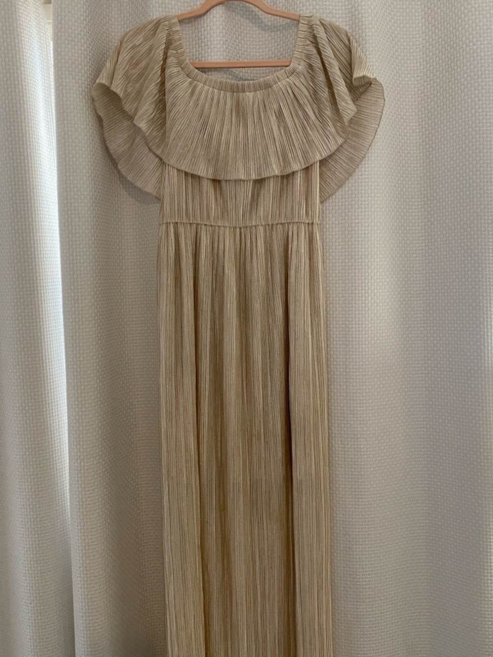 Dress the Population Beige Pleated Off-Shoulder Maxi Dress